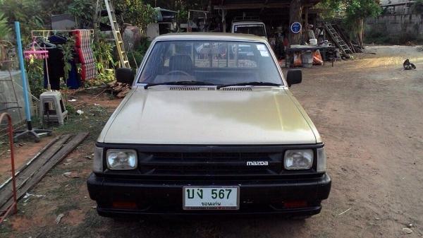 มาสด้า  b1600 สู้งานหนัก