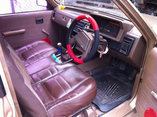 มาสด้า  b1600 สู้งานหนัก