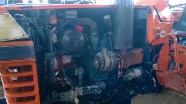 ขายรถไถคูโบต้าแอววัน18แรงโฟวินราคา85000บาทต่อลองได้เครื่องดีเกียร์ดีสนใจโทร0813655997อำพร พาเจริญราคานี้ถ้าไม้ต่อแถมผาน5ไห้หนึ่งลูก