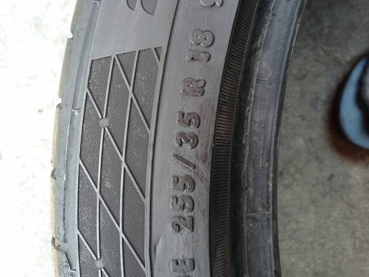 255/35R18 CONTINENTAL  มี 2 เส้น TEL.081-427-3941