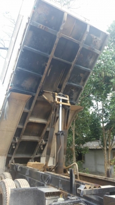 10ลัอดั้ม2เพลา isuzu. Fvz33NZPF T-3000293 ปี 2544. มีระบบลาก เดิม200แรง วางเครื่องใหม่. 270 แรง