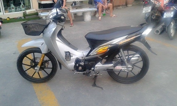 ขาย เวฟ125cc. สตาร์ทมือ ไมล์ดิจิตอล