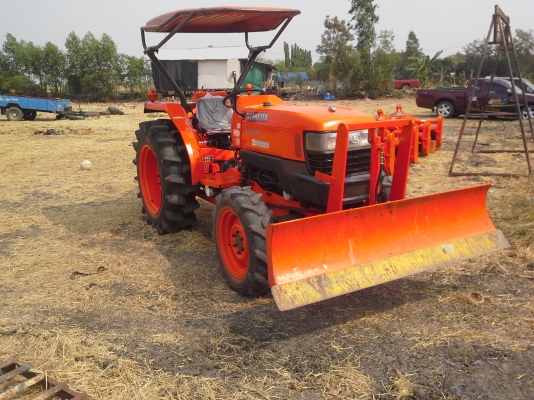 ขายครับL4508พร้อมเล่มดันหน้าผาน6ตราช้างใบผานใหม่ครับ