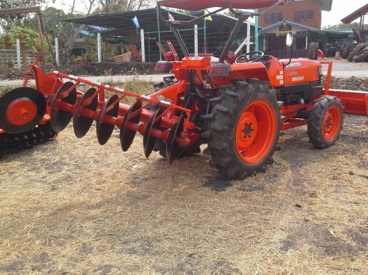 ขายครับL4508พร้อมเล่มดันหน้าผาน6ตราช้างใบผานใหม่ครับ