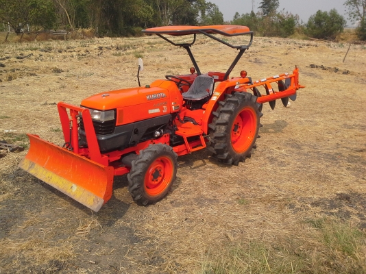 ขายครับL4508พร้อมเล่มดันหน้าผาน6ตราช้างใบผานใหม่ครับ