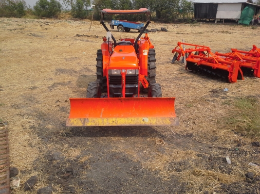 ขายครับL4508พร้อมเล่มดันหน้าผาน6ตราช้างใบผานใหม่ครับ