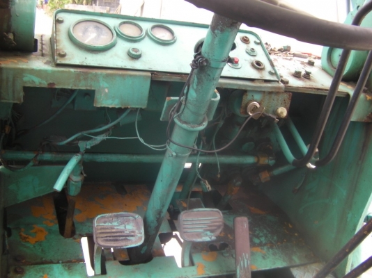 ขายรถตัก SG 10-3 เครื่องยนต์ดีเซล isuzu C240 ไม่มีงาและบุ๋มกี๋ ตามรูปของจริงเลย 120,000