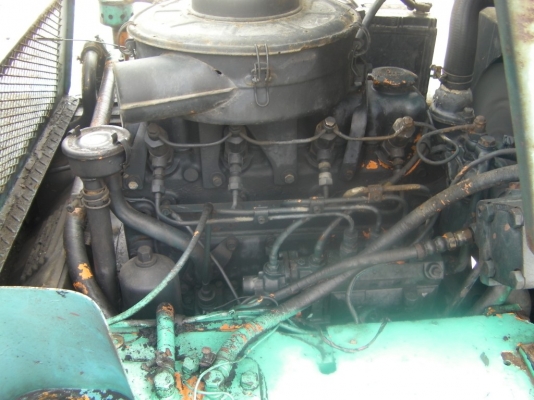 ขายรถตัก SG 10-3 เครื่องยนต์ดีเซล isuzu C240 ไม่มีงาและบุ๋มกี๋ ตามรูปของจริงเลย 120,000