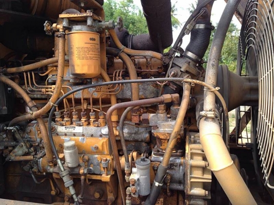 รถตัก 530B สวยๆ นำเข้าจากญี่ปุ่น สภาพสวยตามรูป พร้อมใช้งาน 090-986-2521 อ๊อบ