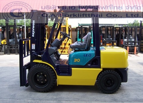 ขาย รถโฟล์คลิฟท์ KOMATSU รุ่น FD30-14