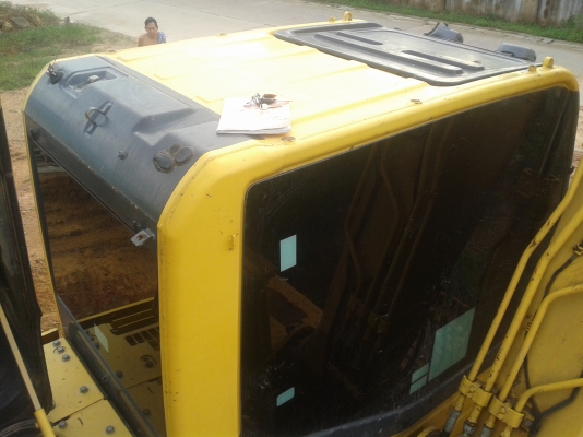 ขายดาวน์ KOMATSU PC130-8 เครื่องปั๊ม แรงดี ไม่โหลด 5900ชั่วโมง สีรถไม่ค่อยสวย รถทำงานอยู่ พร้อมใช้เลย ราคาดาวน์คุยได้ 087-2976734 095-0403929