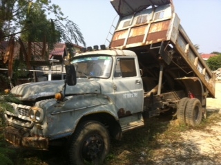 ขาย 6 ล้อ และ 10 ล้อดั๊มป์ หัวยาว ISUZU TX-6ฺBD 175 แรง