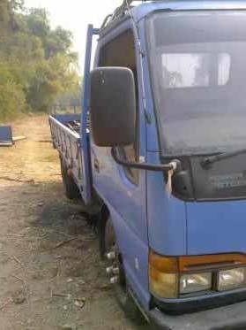 ขาย6ล้อ ISUZU NPR 135แรงปี46 เครื่องดี คัชซีสวย ภายในสวย ยางดี สภาพพร้อมใช้งาน เอกสารพร้อมโอน จัดไฟแนนซ์ได้ เงื่อนไขง่ายๆวันเดียวรับรถ สนใจโทร 090-8588220คุณนะ 093-3258446คุณบิวตี้ ID:narong498 หรือ www.truck.in.th/498 หรือfb:ณรงค์ ซื้อขายรถมือสอง (เว็บไซ