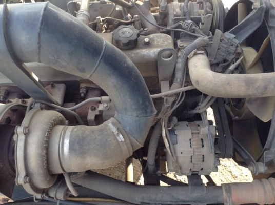 10ล้อดั้มพ์ นิสสันUD 251แรงม้า ปี52 รถบรรทุกขี้ยาง ไม่เคยวิ่งดิน สภาพสวย เนี๊ยบ พร้อมใช้งาน คัทซีสวย เครื่องแน่นดี ทะเบียนเต็ม พร้อมโอน 087-2976734 095-0403929