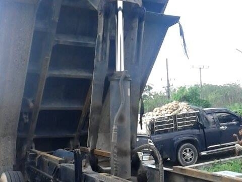 10ล้อดั้มพ์ นิสสันUD 251แรงม้า ปี52 รถบรรทุกขี้ยาง ไม่เคยวิ่งดิน สภาพสวย เนี๊ยบ พร้อมใช้งาน คัทซีสวย เครื่องแน่นดี ทะเบียนเต็ม พร้อมโอน 087-2976734 095-0403929