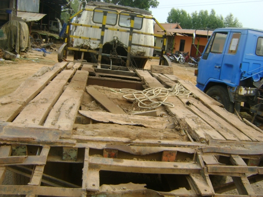 เทรนเลอร์( ไม่มี ทะเบียน)  ตามภาพ  ราคา 215,000  บาท  ขอบคุณท่านกำนัน จาก เพชรบูรณ์ ส่งรถอาทิตย์ นี้ครับ