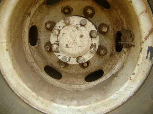 เทรนเลอร์( ไม่มี ทะเบียน)  ตามภาพ  ราคา 215,000  บาท  ขอบคุณท่านกำนัน จาก เพชรบูรณ์ ส่งรถอาทิตย์ นี้ครับ