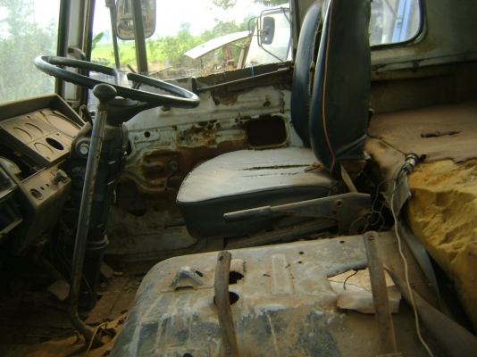 เทรนเลอร์( ไม่มี ทะเบียน)  ตามภาพ  ราคา 215,000  บาท  ขอบคุณท่านกำนัน จาก เพชรบูรณ์ ส่งรถอาทิตย์ นี้ครับ