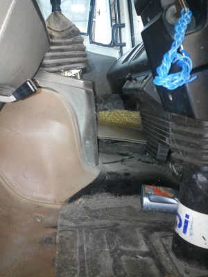 10ล้อล่อง เพลาเดียว ISUZU ROCKY 210แรงม้า ปี43 คัทซีสวย เครื่องแน่นดี พร้อมใช้งาน 087-2976734 095-0403929