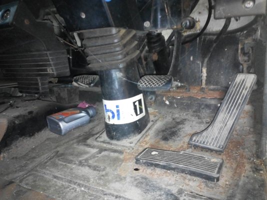 10ล้อล่อง เพลาเดียว ISUZU ROCKY 210แรงม้า ปี43 คัทซีสวย เครื่องแน่นดี พร้อมใช้งาน 087-2976734 095-0403929