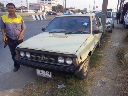 ขาย fiat polonez ขาย fiat polonez