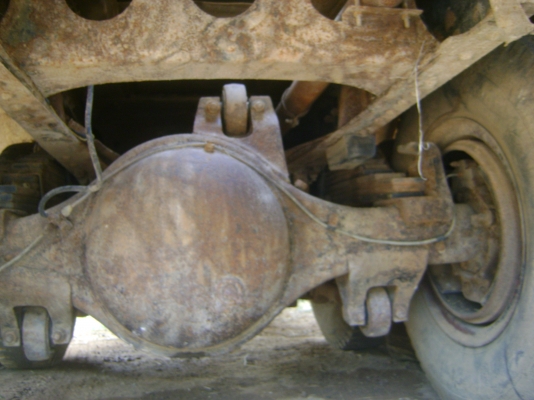 หลง 2 เพลา เครื่อง 220 แรงเทอร์โบ  ราคา 720,000 บาท(( เจ้าของใช้ถมที่ตัวเองก่อนครับ..งดการขายไว้กอ่น )