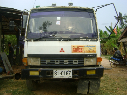 หลง 2 เพลา เครื่อง 220 แรงเทอร์โบ  ราคา 720,000 บาท(( เจ้าของใช้ถมที่ตัวเองก่อนครับ..งดการขายไว้กอ่น )