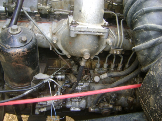 หลง 2 เพลา เครื่อง 220 แรงเทอร์โบ  ราคา 720,000 บาท(( เจ้าของใช้ถมที่ตัวเองก่อนครับ..งดการขายไว้กอ่น )