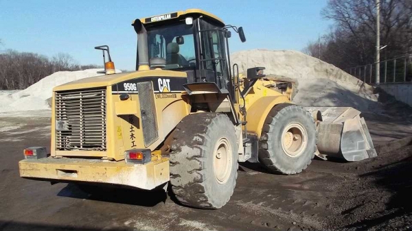 รถตัก Caterpillar 950G # AYS00127 รถญี่ปุ่น สนใจโทร. 080-6565422 (หนิง)