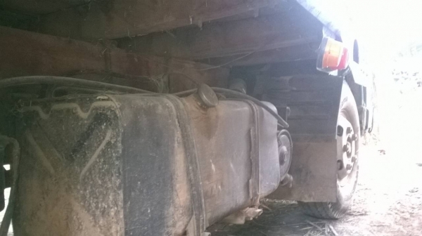 ขาย 6 ล้อ ISUZU NKR ดั้มหัวได้ เครื่อง 4BE1 110 แรงม้า คัสซีดีตลอดเส้น เกียร์ยาว ทะเบียนเต็มพร้อมโอน ราคาต่อรองได้ครับ