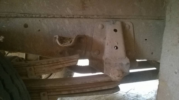 ขาย 6 ล้อ ISUZU NKR ดั้มหัวได้ เครื่อง 4BE1 110 แรงม้า คัสซีดีตลอดเส้น เกียร์ยาว ทะเบียนเต็มพร้อมโอน ราคาต่อรองได้ครับ