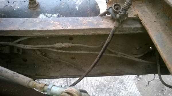 ขายตามสภาพ 6 ล้อดั้ม KL340 วางหัว F18 เครื่อง EH100 150 แรงม้า เฟืองท้ายใหญ่ คัสซีสวยใช้ได้ ทะเบียนพร้อมโอนครับ