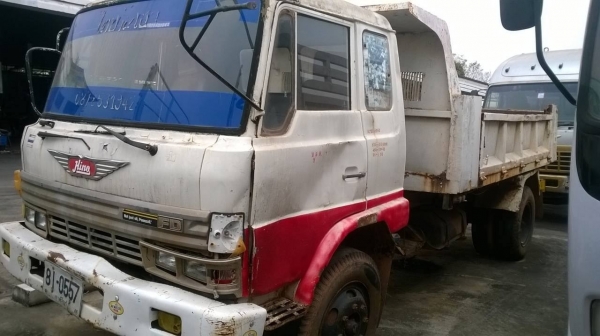 ขายตามสภาพ 6 ล้อดั้ม KL340 วางหัว F18 เครื่อง EH100 150 แรงม้า เฟืองท้ายใหญ่ คัสซีสวยใช้ได้ ทะเบียนพร้อมโอนครับ