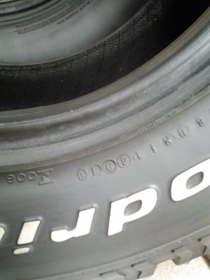 BF All 265/75/16 ปลายปี10  มี2เส้น ***ขายเส้นละ 2200***