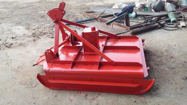 ขายตัวตัดหญ้า ขนาด 1 เมตร คลัชในตัว ใบดี.ยอยพร้อมสภาพพร้อมใช้งาน