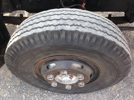 KM 779 เครื่อง 117 แรง ยาว 5.50 เมตร รถห้าง กะบะคาโก้คอกแป๊ปน้ำ