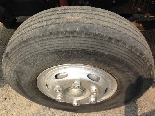 KM 779 เครื่อง 117 แรง ยาว 5.50 เมตร รถห้าง กะบะคาโก้คอกแป๊ปน้ำ