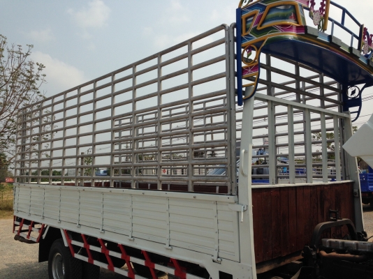 KM 779 เครื่อง 117 แรง ยาว 5.50 เมตร รถห้าง กะบะคาโก้คอกแป๊ปน้ำ