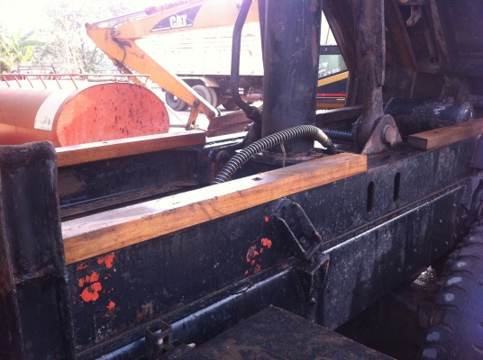 HINO FH3H แอร์เย็น ยางแท้ 10 เส้น HINO FH3H แอร์เย็น ยางแท้ 10 เส้น