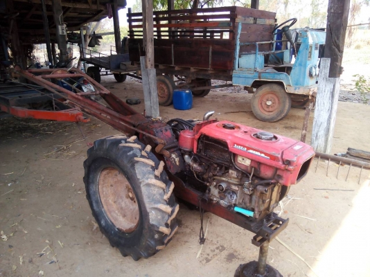 ขายรถไถ่เดินตามคูโบต้า 9.5 แรงเครื่องฟิตสตาร์ทติดง่าย หางของจักรเพชรพร้อมอุปกรณ์ครบ