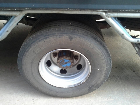 HINO FC4J 140 แรง ห้างแท็ปี40 แอรเย็น ยาว 5.5 ม. ล้อแม็ก ยางเรเดียล สภาพสวยพร้อมใช้ ภาษีเต็ม HINO FC4J 140 แรง ห้างแท็ปี40 แอรเย็น ยาว 5.5 ม. ล้อแม็ก ยางเรเดียล สภาพสวยพร้อมใช้ ภาษีเต็ม