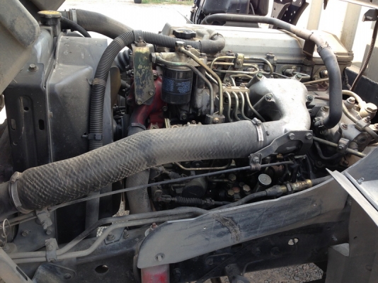 HINO MEGA FC ตู้ 10 บาน เครื่อง 150 แรงเทอร์โบ ยาว 5.60 เมตร ปี 48