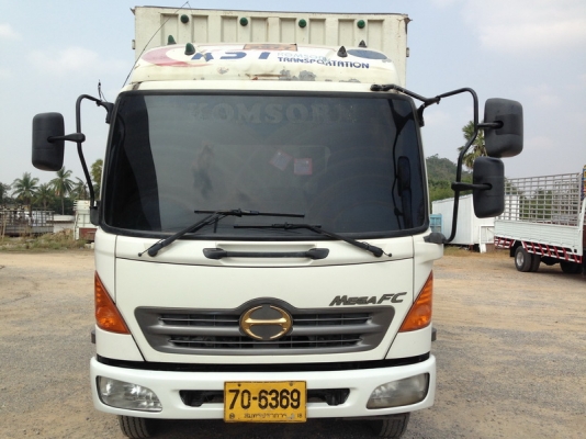 HINO MEGA FC ตู้ 10 บาน เครื่อง 150 แรงเทอร์โบ ยาว 5.60 เมตร ปี 48