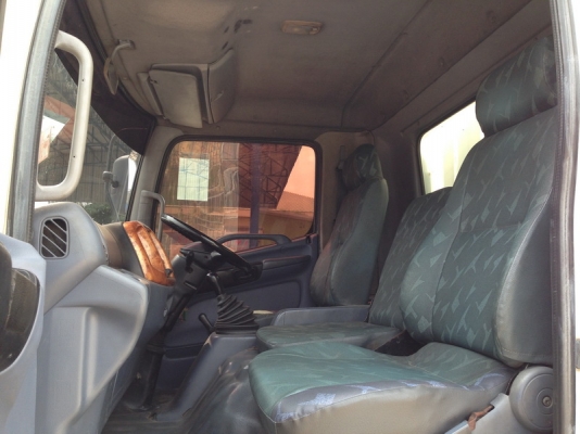 HINO MEGA FC ตู้ 10 บาน เครื่อง 150 แรงเทอร์โบ ยาว 5.60 เมตร ปี 48