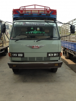 HINO FC 114 โตล่า เครื่อง 117 แรง ยาว 5.50 เมตร กะบะไม้ รถห้าง