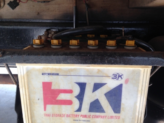 HINO FC 114 โตล่า เครื่อง 117 แรง ยาว 5.50 เมตร กะบะไม้ รถห้าง