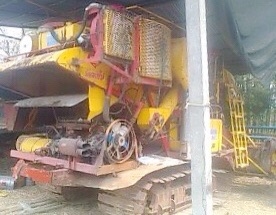 ขายด่วน รถเกี่ยวข้าว+รถสิบล้อหัวยาวเทรลเลอร์ รถเกี่ยวข้าวเกษตรพัฒนา รุ่น ไอ้หนุ่มไวไฟ ปี 51 ขายพร้อมกับ ISUZU TX 145 HP 6BB1 รถหัวยาวสิบล้อเพลาเดียว เทรลเลอร์หางพับไฮดรอลิกส์ขึ้นรถเกี่ยวข้าว เอกสารเล่มทะเบียนครบเต็มไม่ขาด # รถเกี่ยวข้าวไอ้หนุ่มไวไฟ เครื่อ