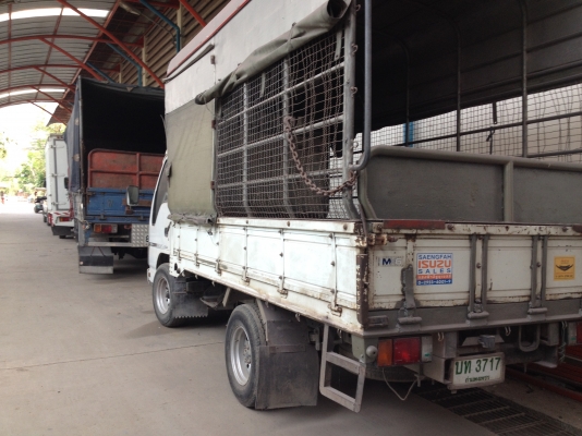 ขานรถบรรทุกไม่ติดเวลา ขานรถบรรทุกไม่ติดเวลา