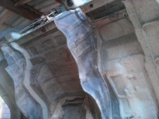 ขายรถ10ล้อดั้มพ์2เพลาISUZU FVZ32 เครื่อง 195แรงม้า สนใจโทร 081-970-1072