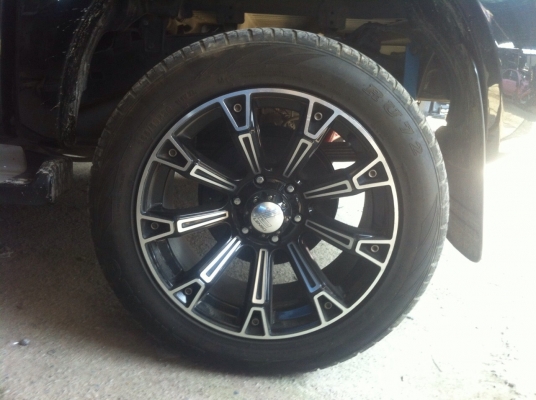 ขายล้อ lenso ขอบ 20 พร้อมยาง   24000 บาท